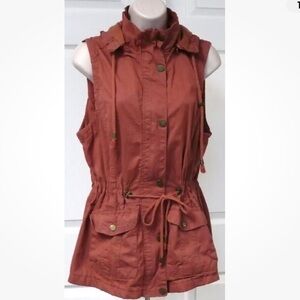 Snobbish Collection Utility Vest Size Small Rust‎